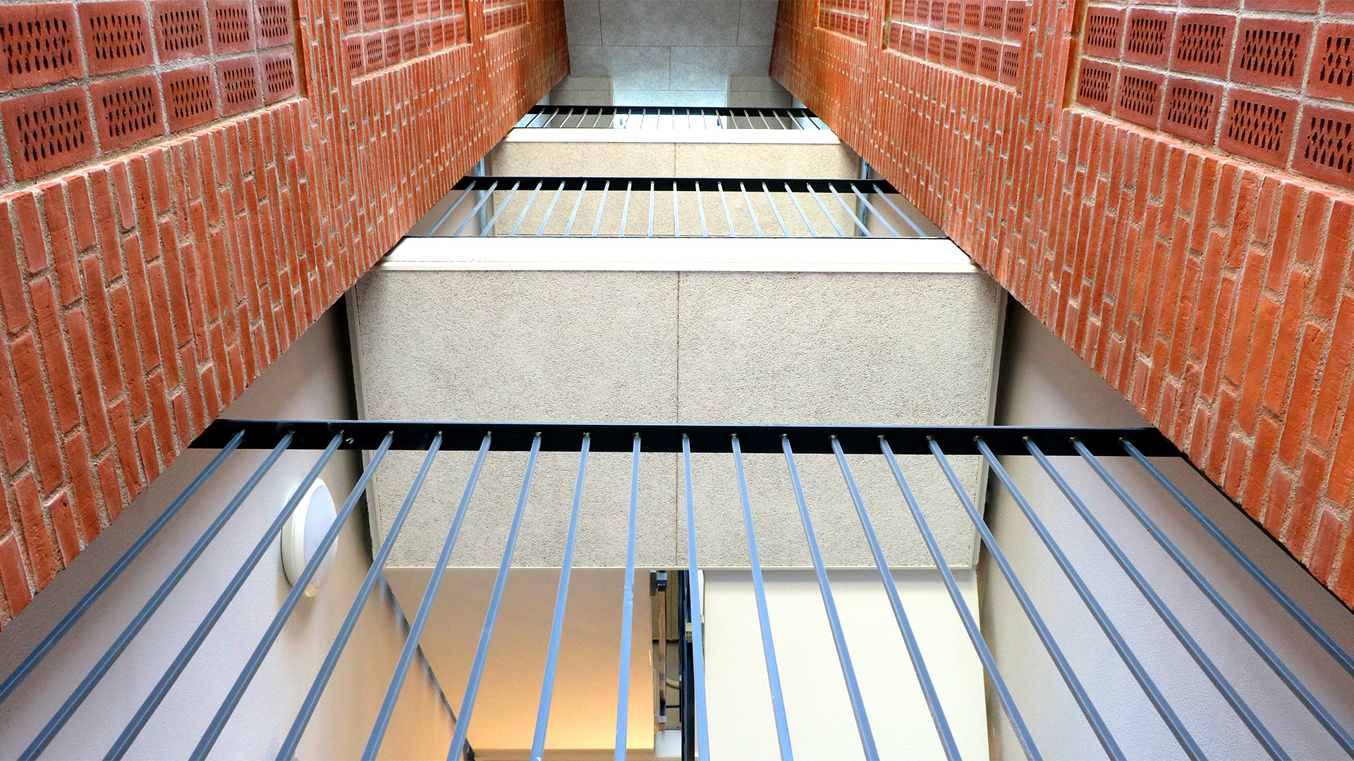 Boligfoto af etage trappeopgang hos Boligselskabet Sydfyn afdeling 7504 Jægermarken i Svendborg